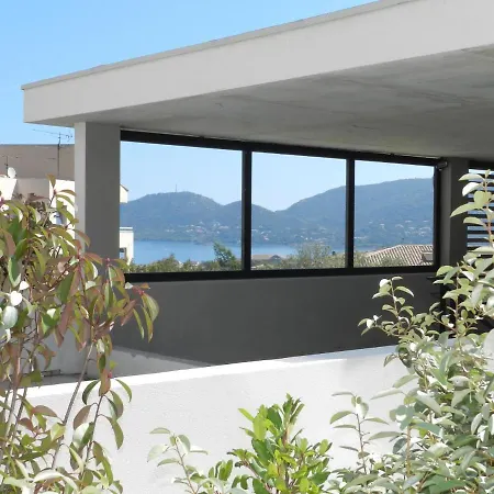Apartman Chateau-6 *